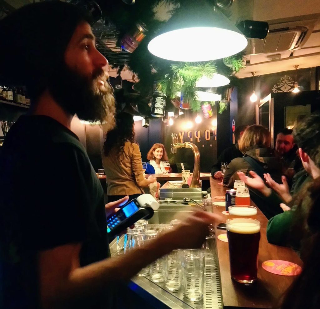 a picture of Paris Craft Beer Bar Hoppy Corner on a busy night